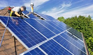 Service d'installation de photovoltaïque et tuiles photovoltaïques à Arsac